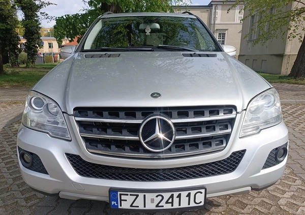 Mercedes-Benz ML cena 34900 przebieg: 419000, rok produkcji 2008 z Pyrzyce małe 154